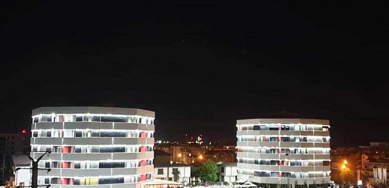 Donny Luxury Apartment Нэводари Экстерьер фото